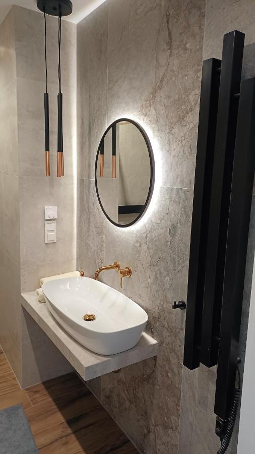 Kima Apartament Bazantow 40 Katovice Exteriér fotografie